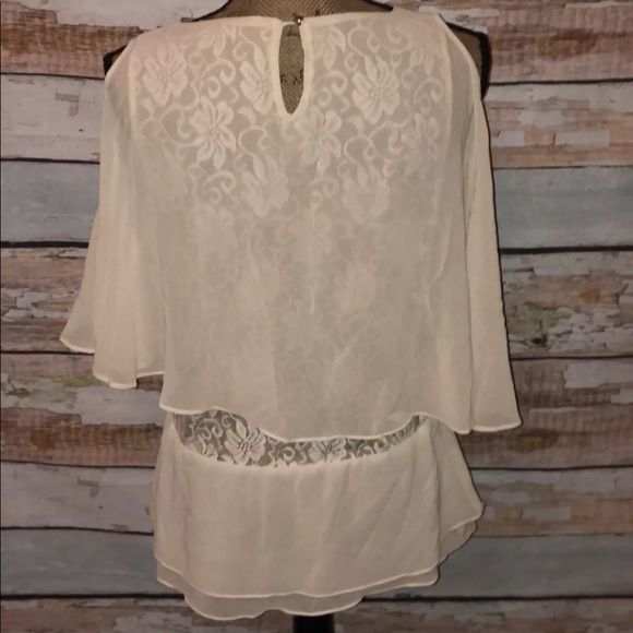 💄SOLD ON EB💄ZINGA beautiful top - Picture 4 of 4